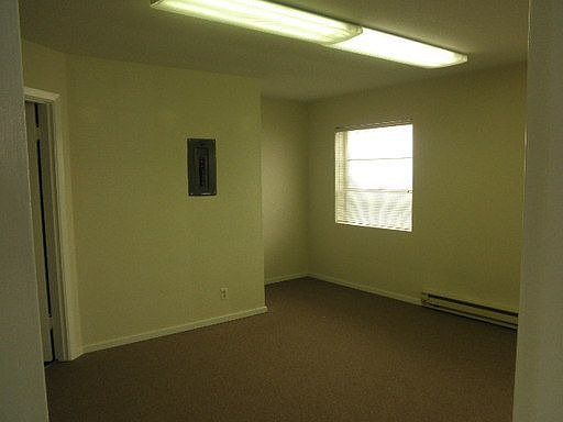 1st image of 211 E 11th St Ste 201