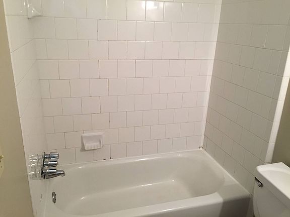 5th image of 6405 NW 41st St #2
