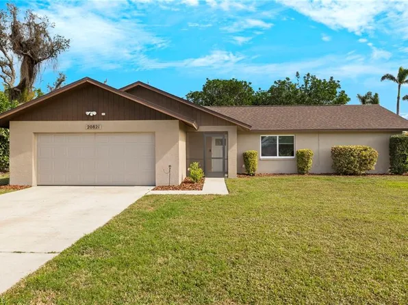 20821 Coconut DR, ESTERO, FL 33928