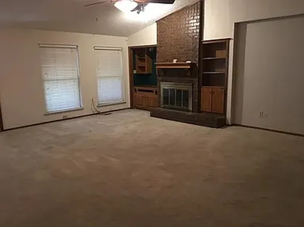 516 Sunburst St, Norman, OK 73069