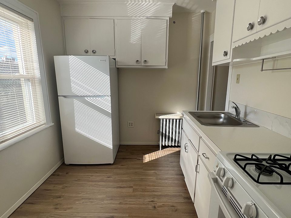 1st image of 21-34 29th Ave #1L