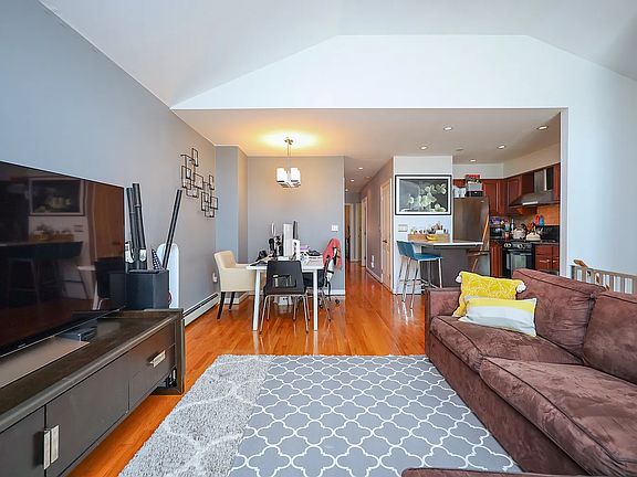 4th image of 8730 Bay 16 St #3C