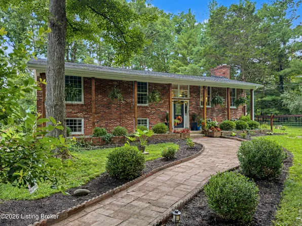 3407 E Dogwood Cir, La Grange, KY 40031