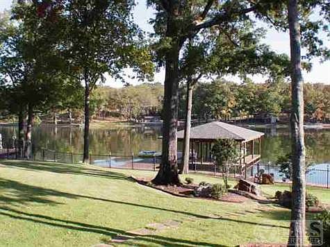2nd image of 196 Arkota Shores Dr