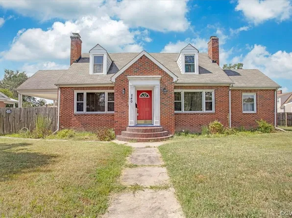 240 Washington Ave, Colonial Heights, VA 23834