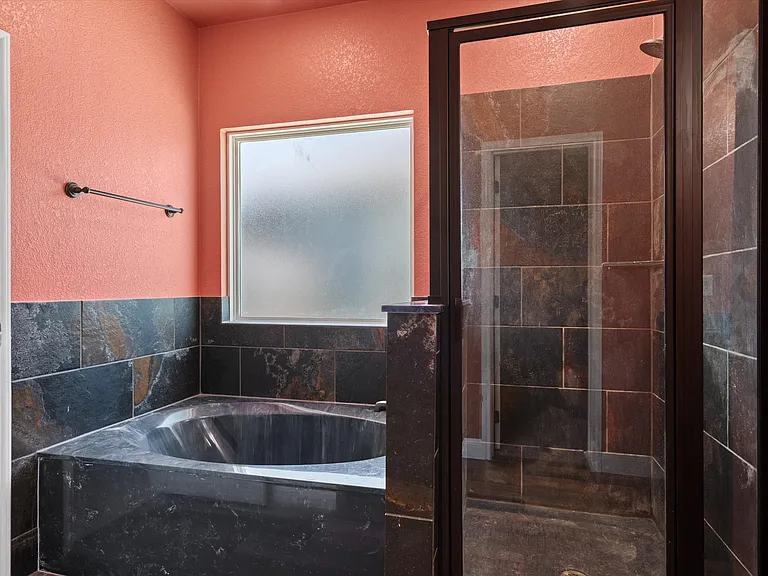 1602 Flatland Trl — Photo 19