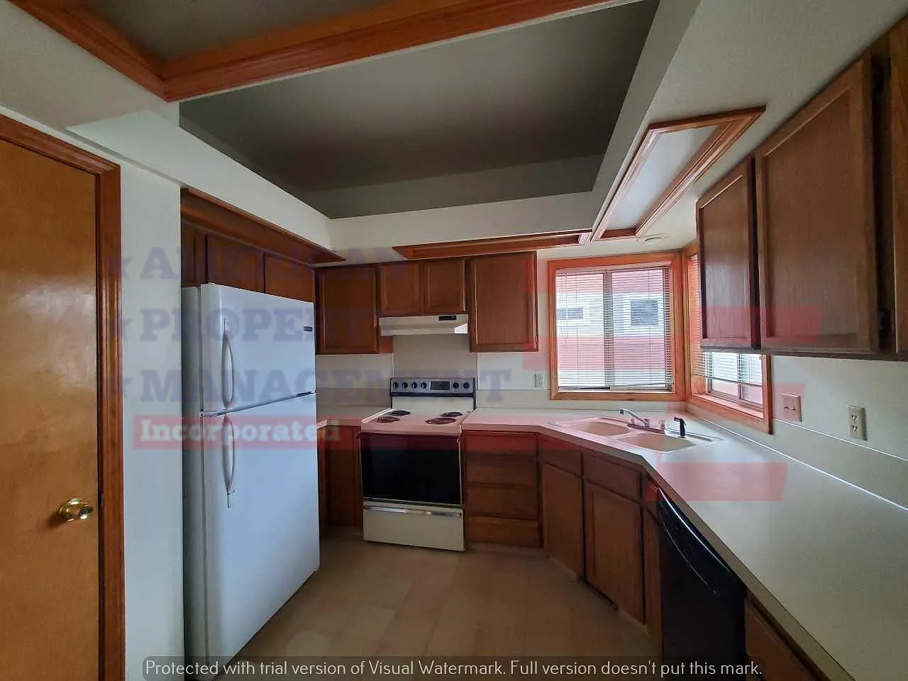3 bed, 1305 sqft, $2,125 — Photo 4
