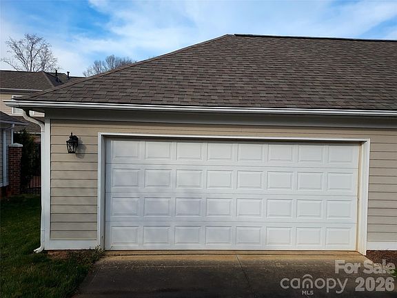 3rd image of 147 McLeod Ave