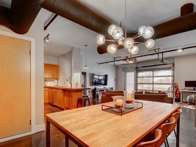 1421 Oneida St #14 — Photo 5