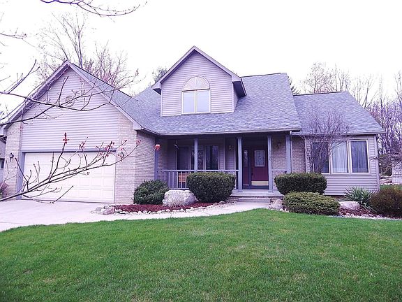 2nd image of 9104 Twin Oaks Ct