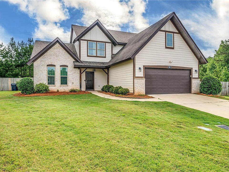 1st image of 689 Shelton Cove Ln