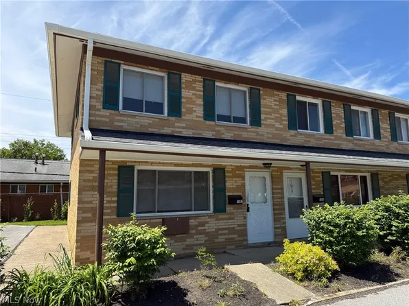 1582 Lee Terrace Dr, Wickliffe, OH 44092