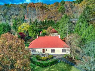 5209 Green Valley Dr, Knoxville, TN 37914