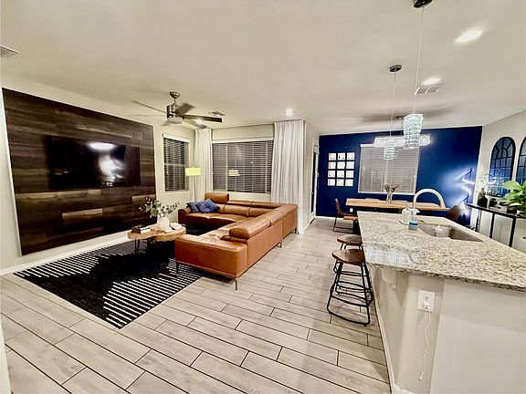 3rd image of 2254 E University Dr Unit 14