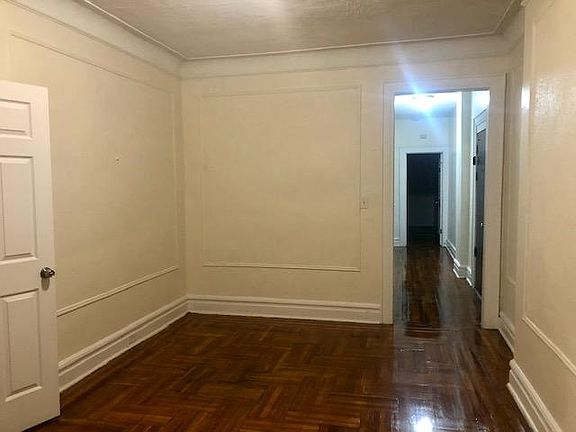 5th image of 10 Summit St APT 1
