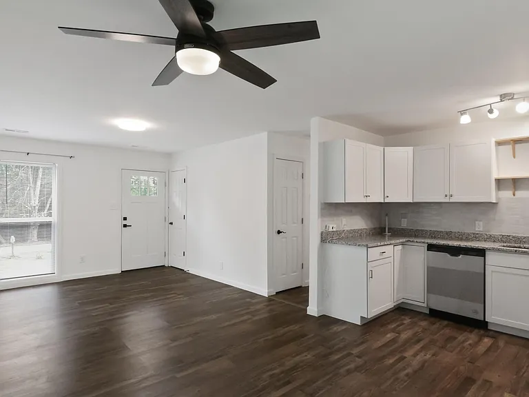 3132 Fields Dr — Photo 7