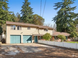 12052 5th Ave S, Burien, WA 98168
