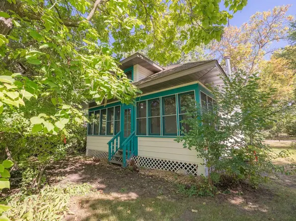 320 French Lake Rd, Champlin, MN 55316