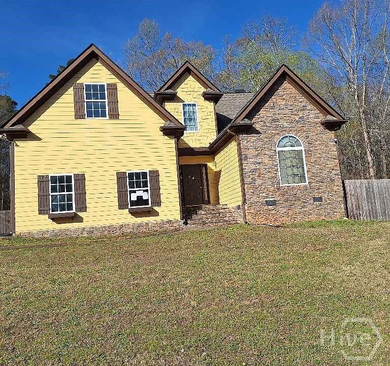 1st image of 226 Hidden Falls Drive