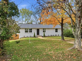 558 Walton Ferry Rd, Hendersonville, TN 37075