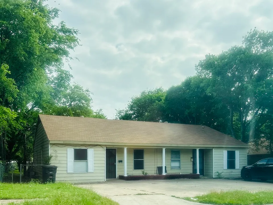 1504 Duncan Ave