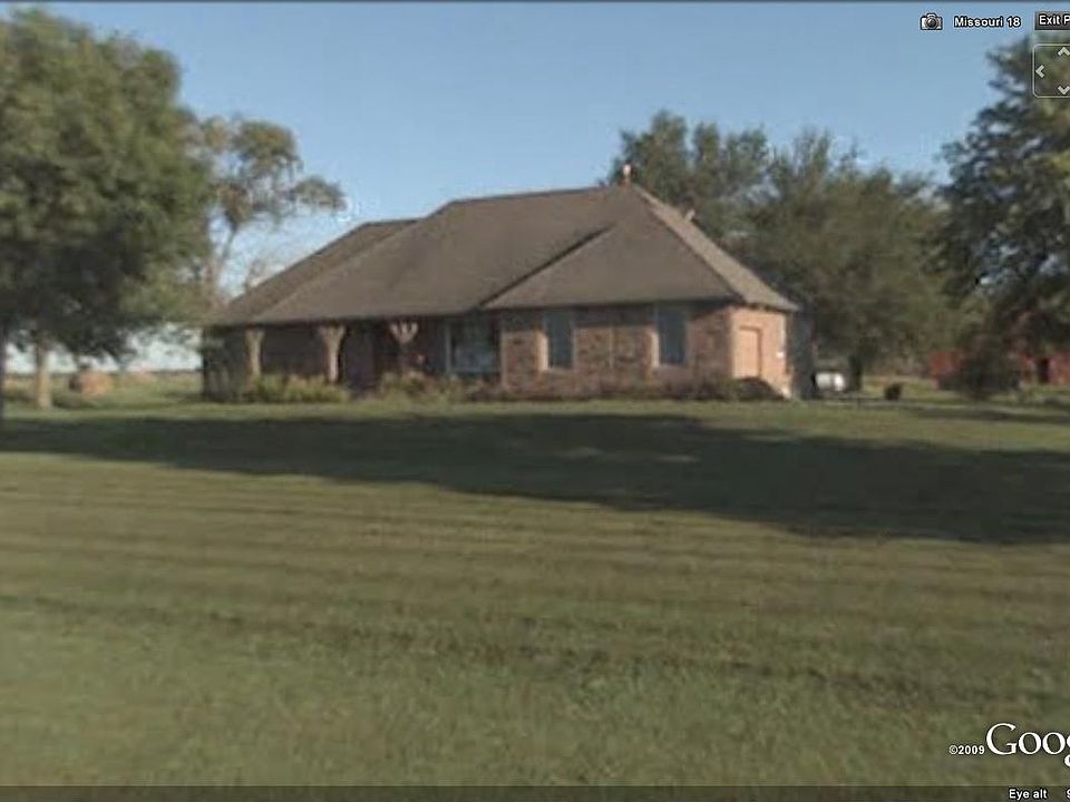 1.5 M East of Y on 18