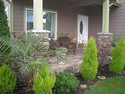 2nd image of 530 17th Ct SE