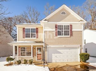 14208 Waterlyn Dr, Charlotte, NC 28278