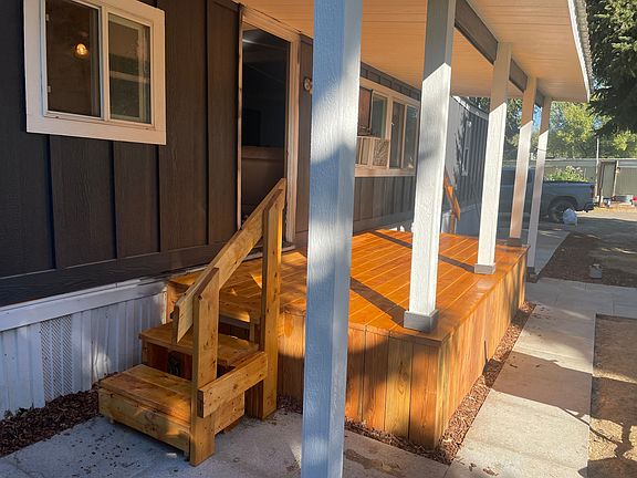 2nd image of 15881 Purple Sage Rd Trailer 29
