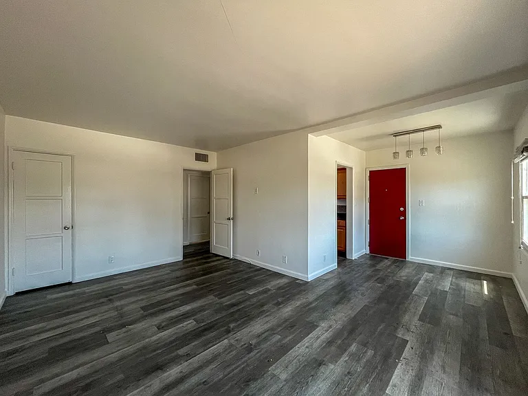 3401 W 84th Pl — Photo 12