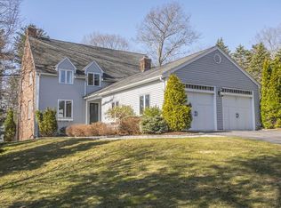14 Rockwood Rd, Medway, MA 02053