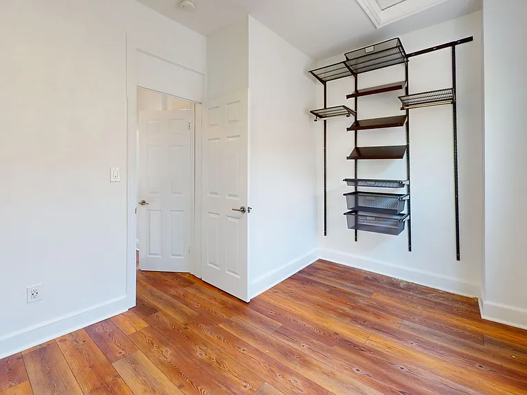201 Morgan St NW — Photo 10
