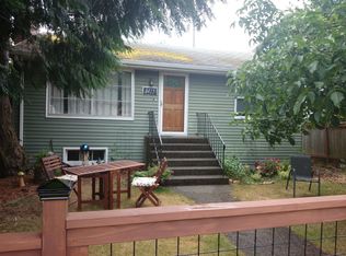 8415 40th Ave SW, Seattle, WA 98136