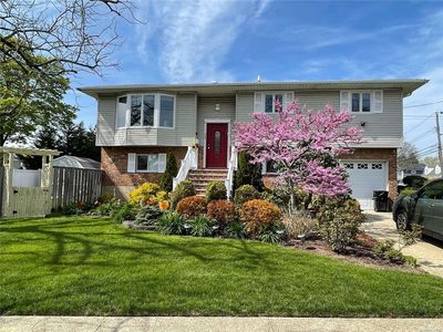 463 Foxhurst Road, Oceanside, NY, 11572
