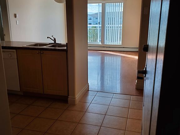 5th image of 4701 49th Ave #It