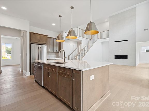 4th image of 5104 Mint Harbor Way #406