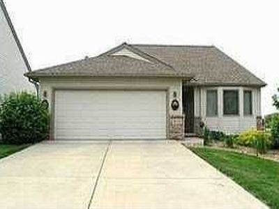 318 Cottonwood Ln, Saline, MI, 48176