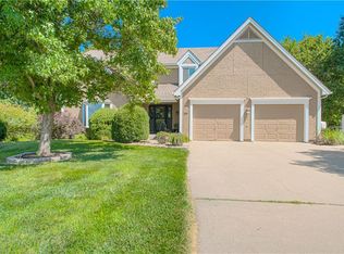 6540 W 185th Ter, Stilwell, KS 66085