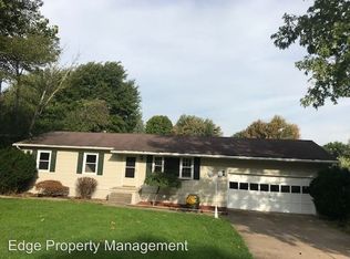 48210 N Ridge Rd, Amherst, OH 44001
