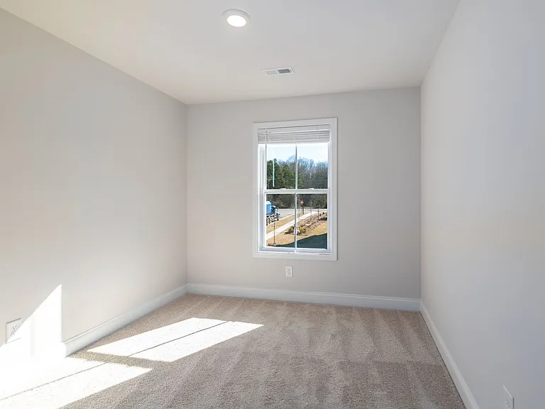 Mintworth Commons — Photo 44