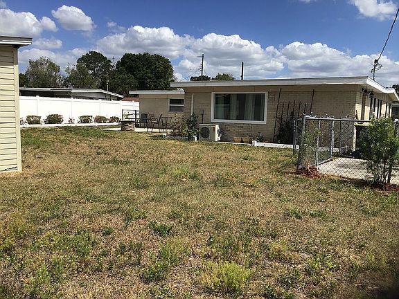 Fenced back yard 