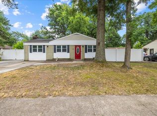 3133 Aaron Dr, Chesapeake, VA 23323