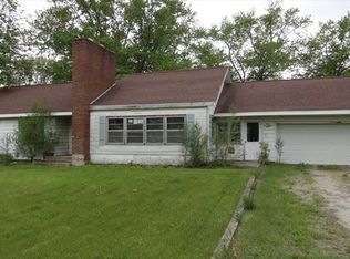 6835 S State Road 39, North Judson, IN 46366