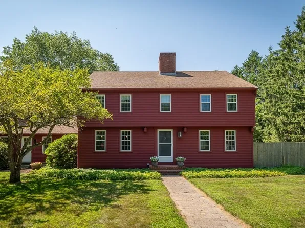 9 Great Pond Rd, Wenham, MA 01984