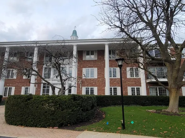 (undisclosed Address), Flossmoor, IL 60422