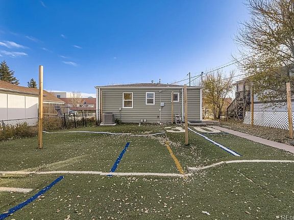 3rd image of 3705 W Ohio Ave