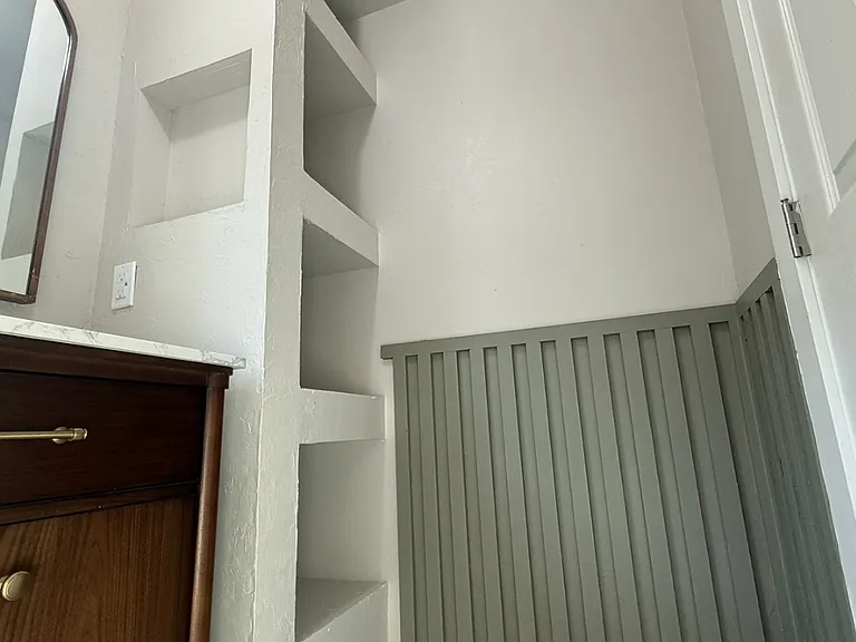 10 Hurford Ave — Photo 7
