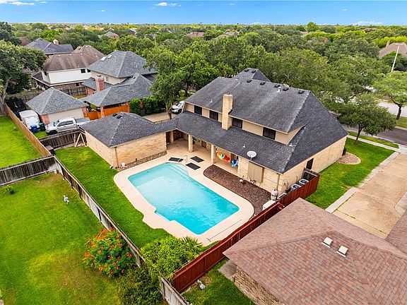 5th image of 4705 Schwerin Lake Dr
