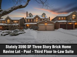 27 Kennett Dr, Whitby, ON L1P 1L5