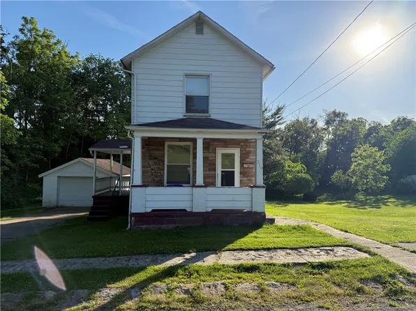 319 Duquesne St, New Castle, PA 16101